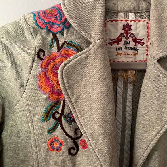 Johnny Was heather grey embroidered jacket - Picture 2 of 4